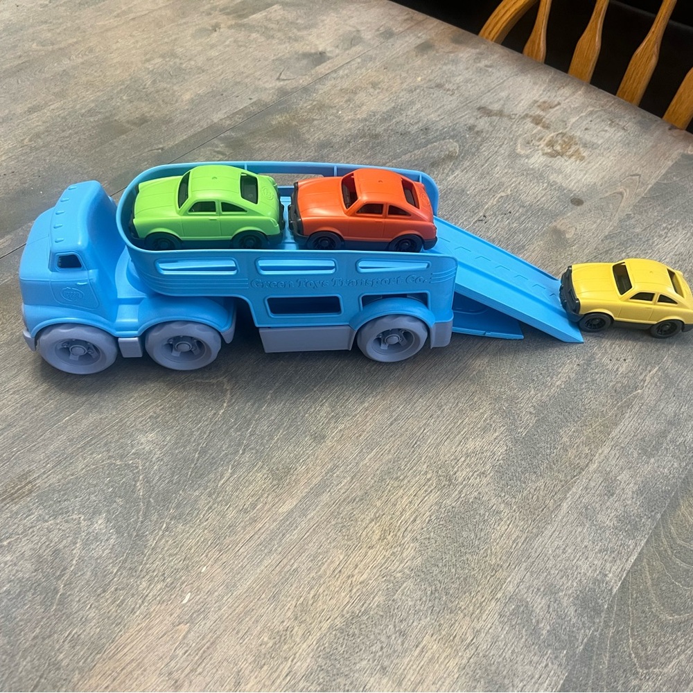 Green Toys car carrier with 3 cars